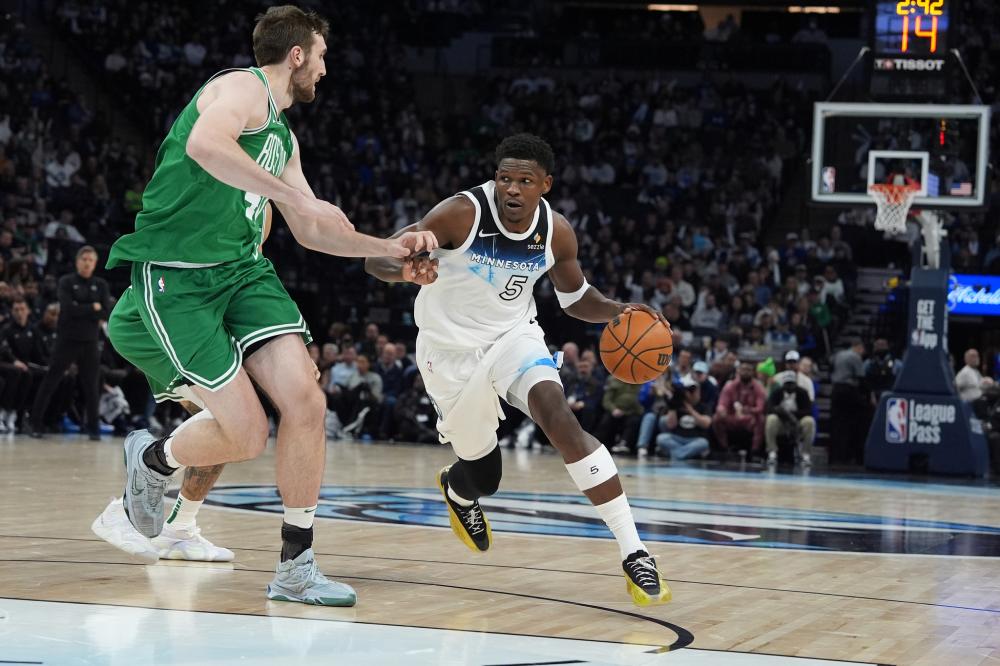 亚队在拥有 亚队在拥有