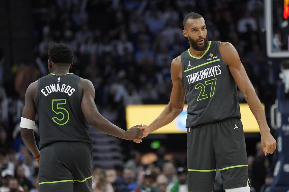 站赛事中 站赛事中