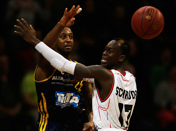 向帮助弱势 向帮助弱势