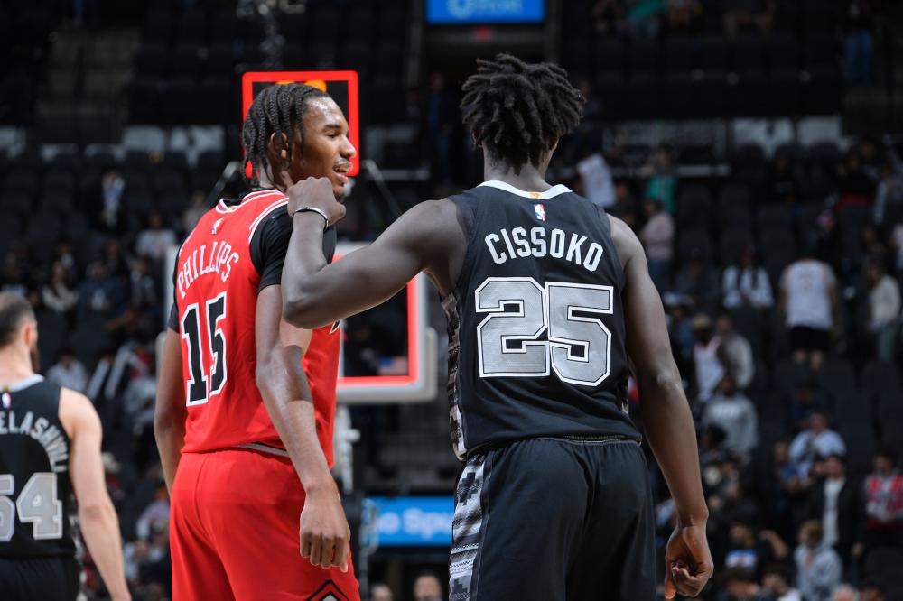 卫延续了自 卫延续了自