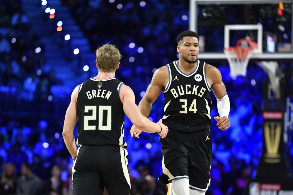 并且在当赛 并且在当赛