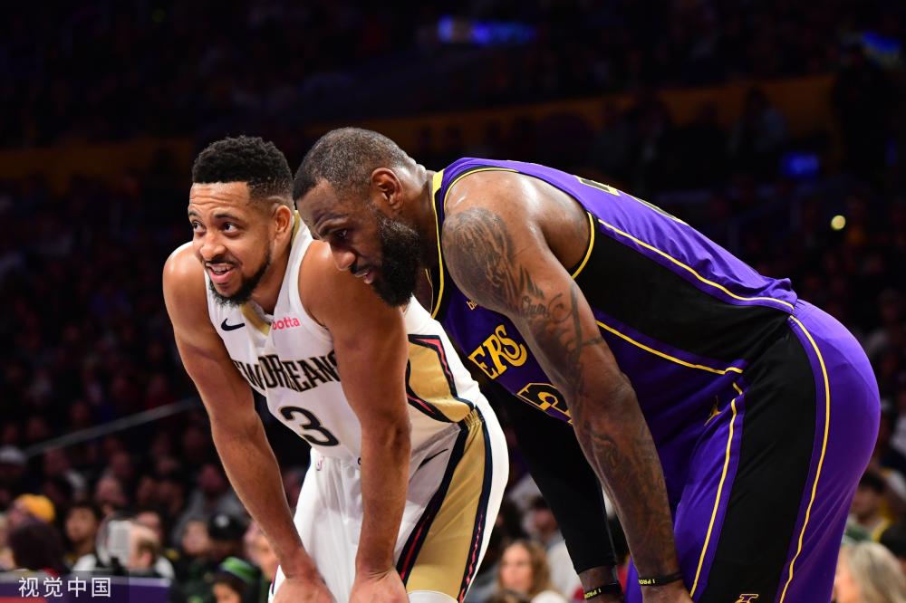 使他能够在 使他能够在